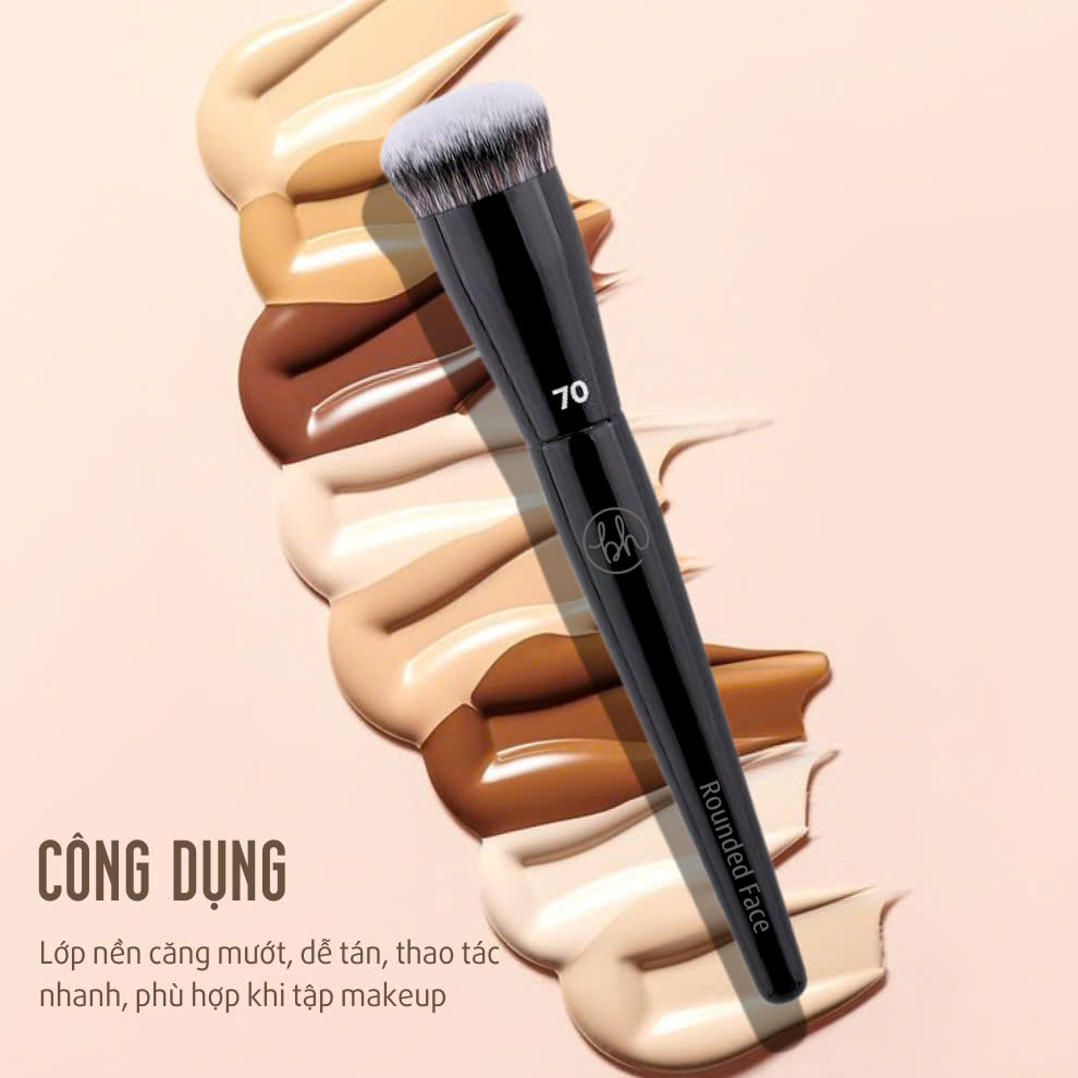 Cọ Phủ Mặt Đầu Tròn BH Cosmetics Rounded Face BH70